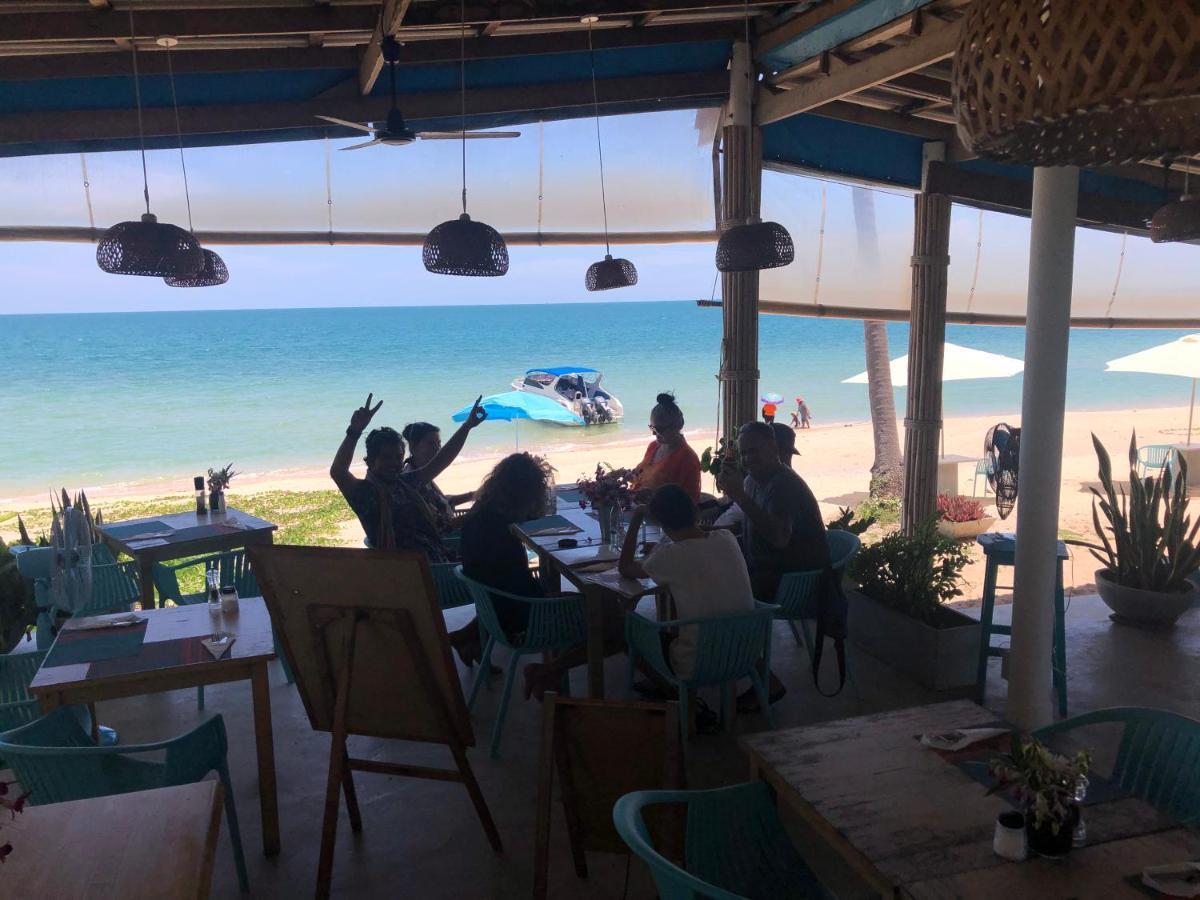 Le Petit Saint Tropez Hotell Khanom Eksteriør bilde