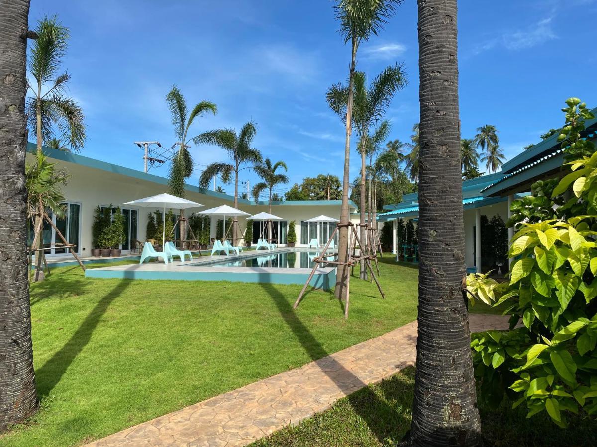 Le Petit Saint Tropez Hotell Khanom Eksteriør bilde