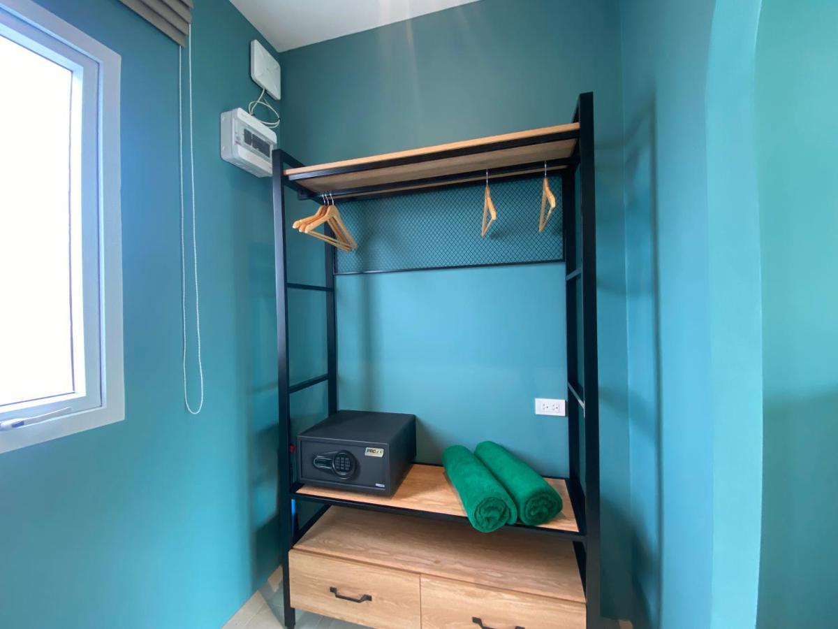 Le Petit Saint Tropez Hotell Khanom Eksteriør bilde